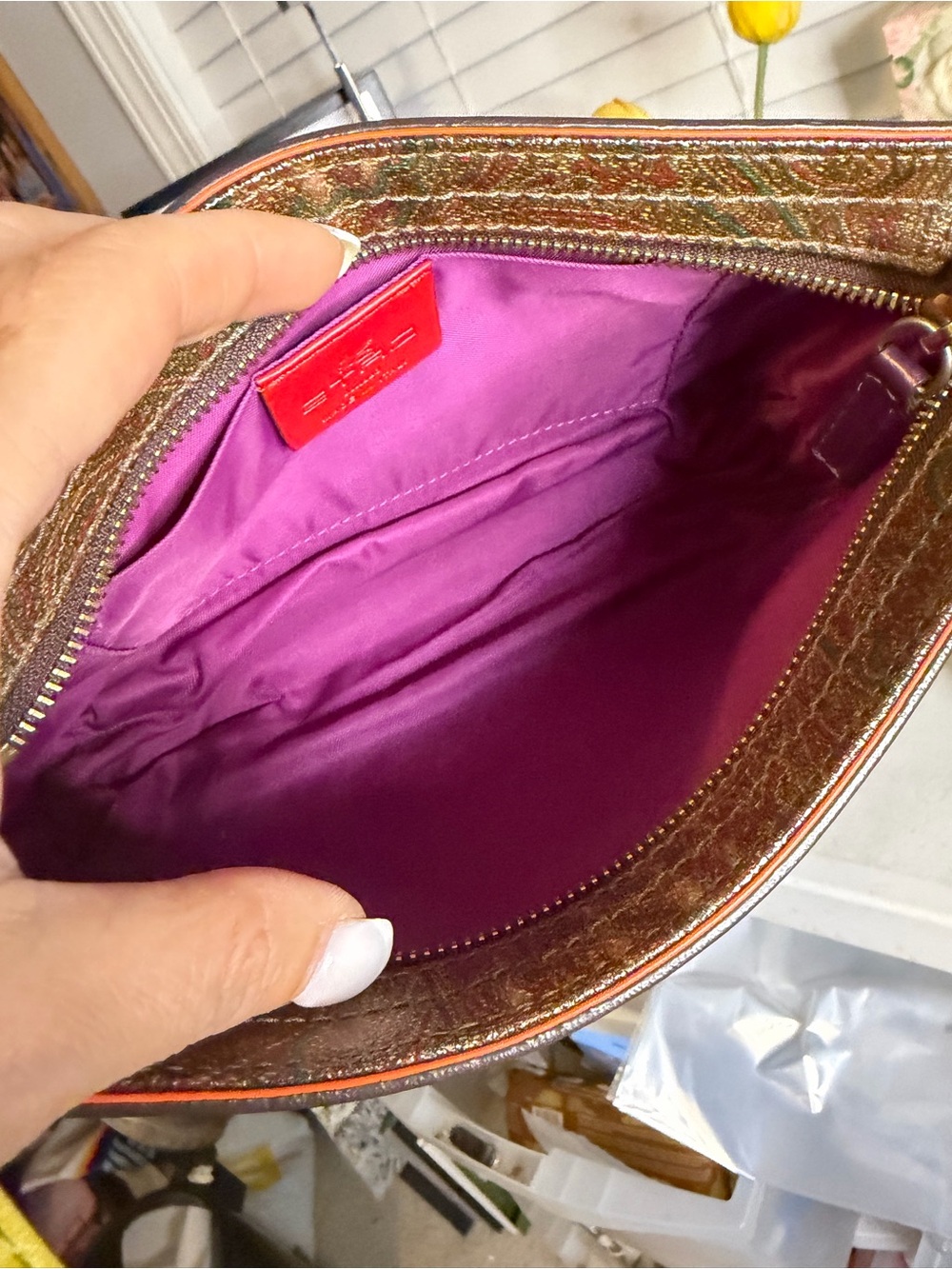 ETRO Paisley Leather Shoulder Bag | Authentic | Pre-Loved - Picture 6 of 9